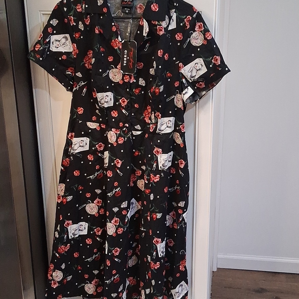 torrid Black Floral & Card Print Shirt Dress with Red Belt - Picture 2 of 9